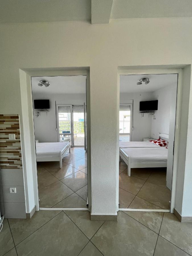 Apartments Apartmani Bojana 우체하 외부 사진