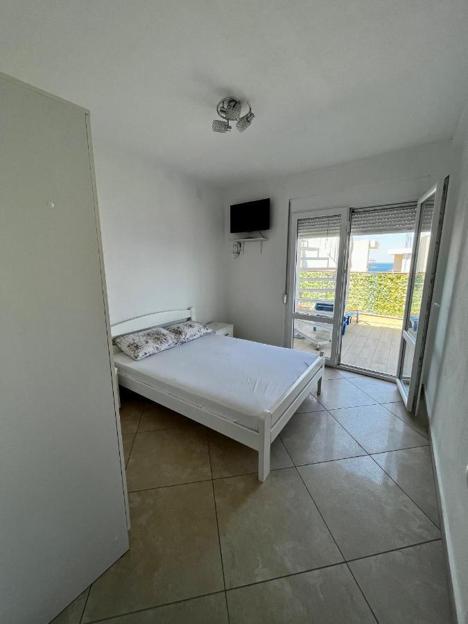 Apartments Apartmani Bojana 우체하 외부 사진