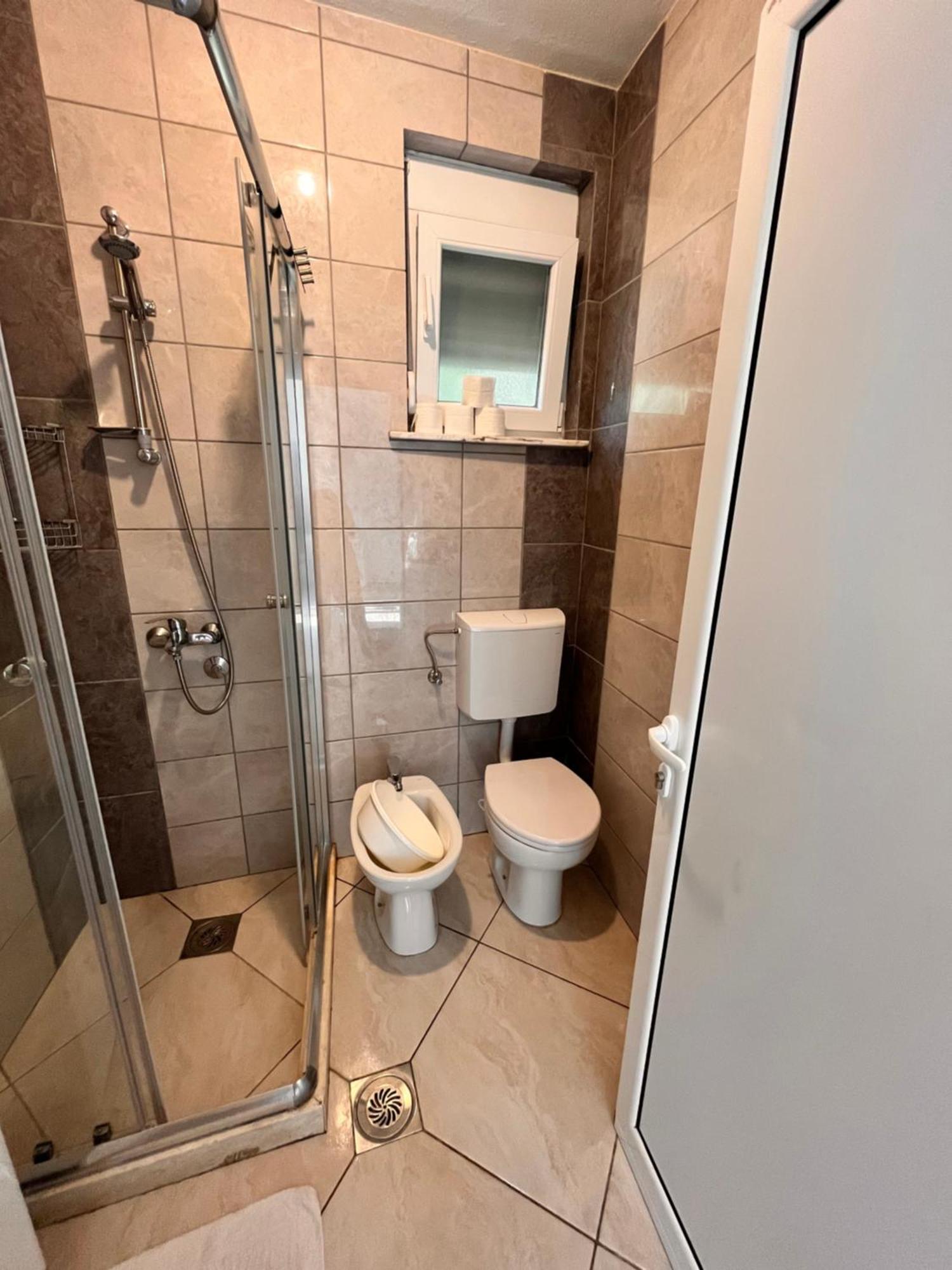 Apartments Apartmani Bojana 우체하 외부 사진